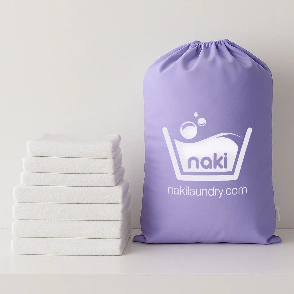 Naki Laundry Bag Over stuffed and unclosed bag